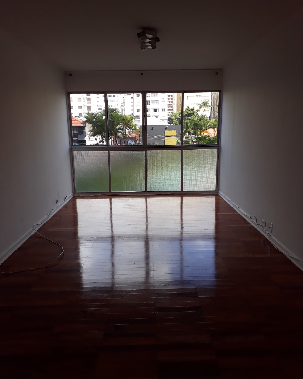 Apartamento para alugar com 3 quartos, 130m² - Foto 41