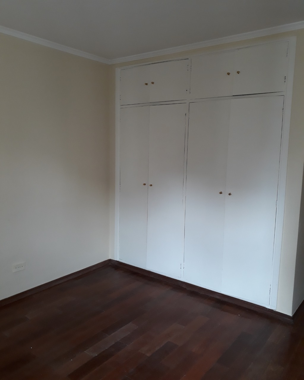 Apartamento para alugar com 3 quartos, 130m² - Foto 13