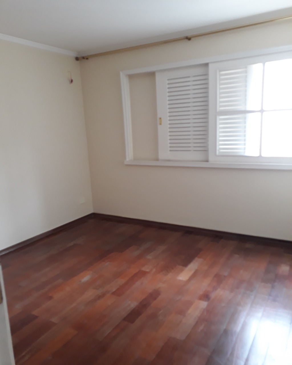 Apartamento para alugar com 3 quartos, 130m² - Foto 17