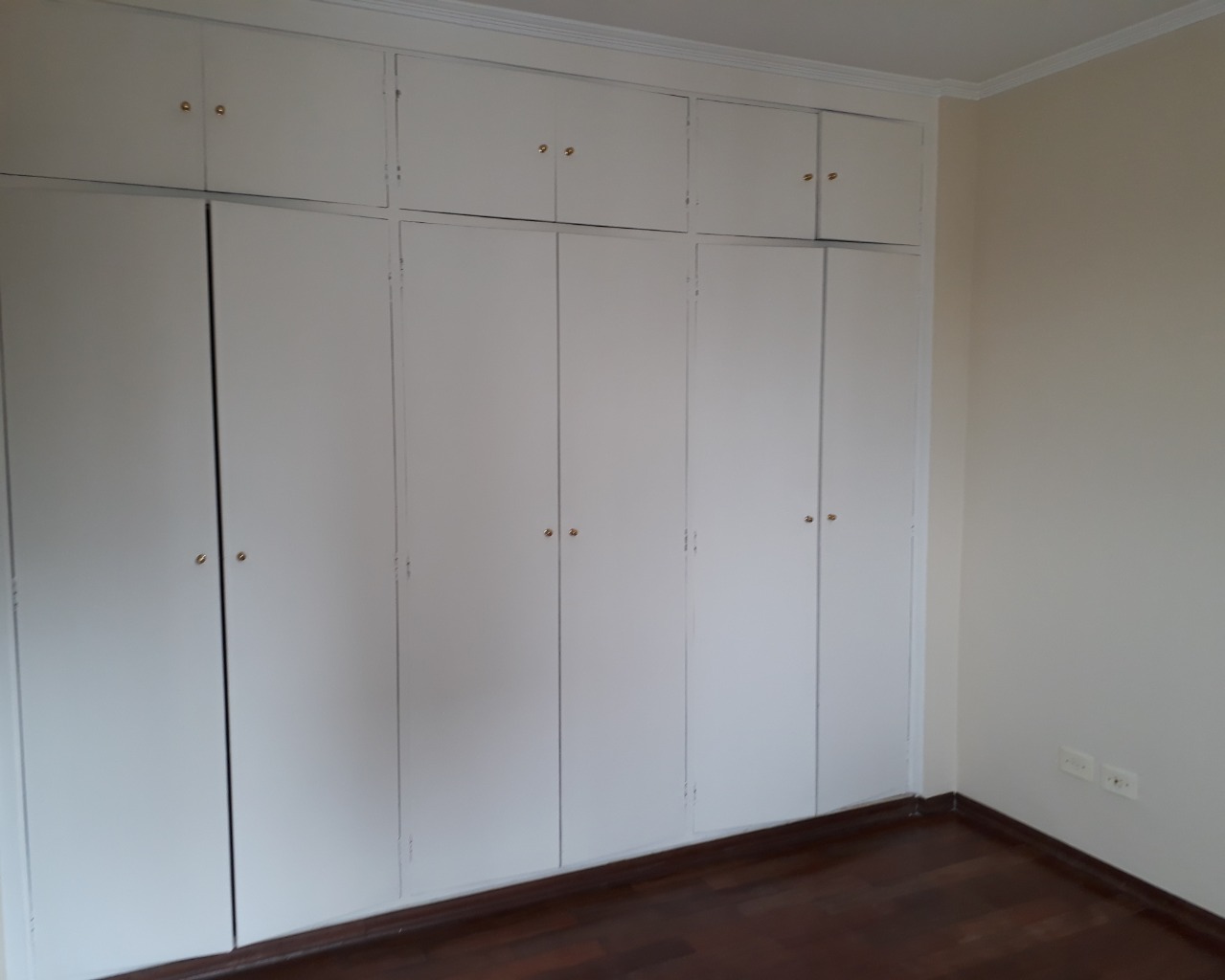 Apartamento para alugar com 3 quartos, 130m² - Foto 25