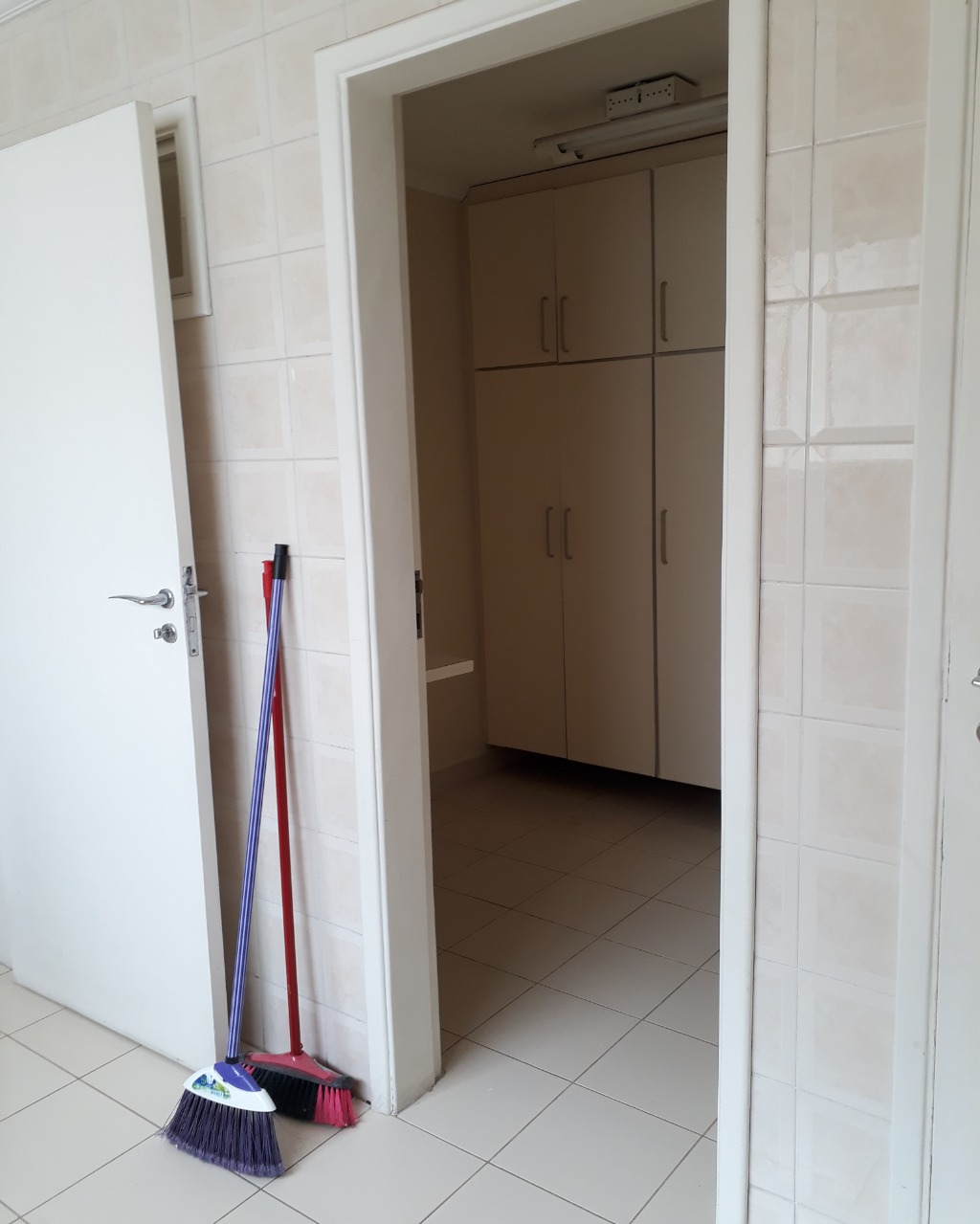 Apartamento para alugar com 3 quartos, 130m² - Foto 43