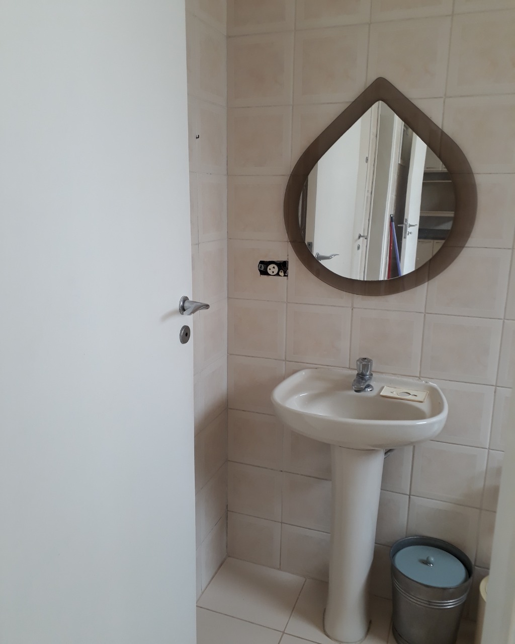 Apartamento para alugar com 3 quartos, 130m² - Foto 48