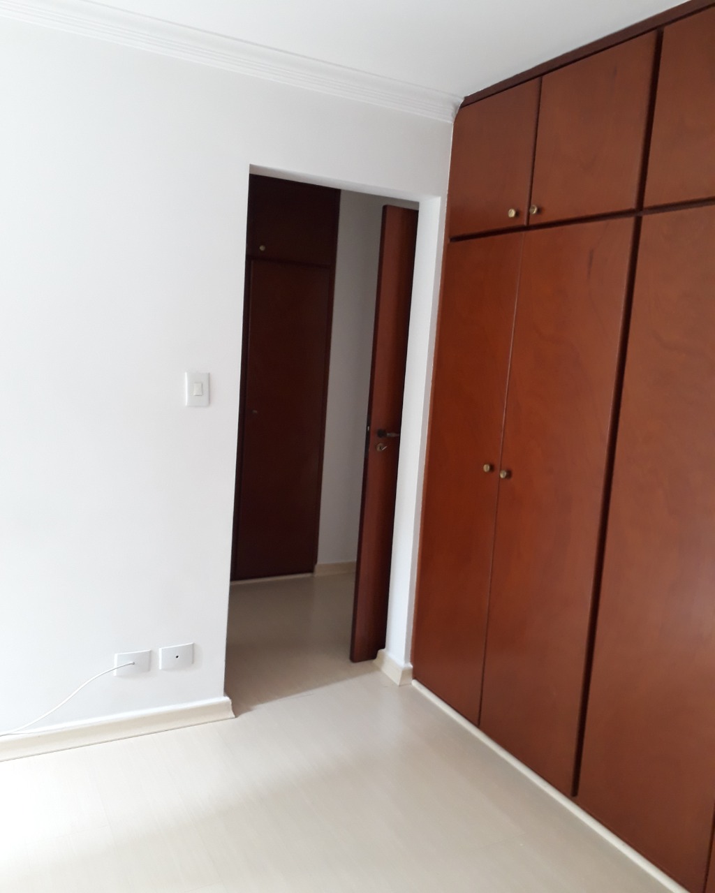 Apartamento para alugar com 3 quartos, 130m² - Foto 18