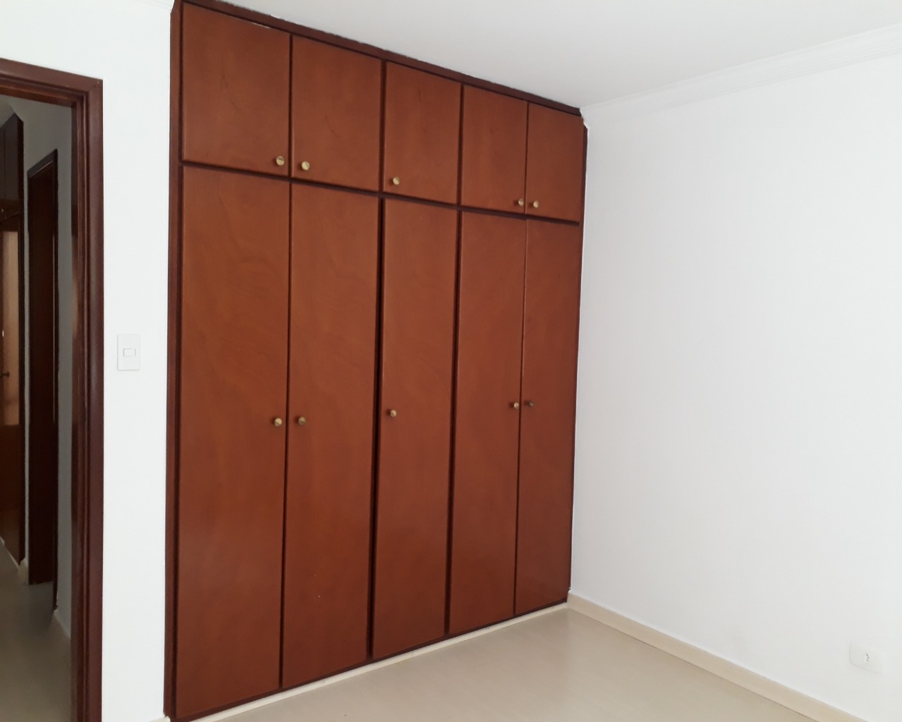 Apartamento para alugar com 3 quartos, 130m² - Foto 25