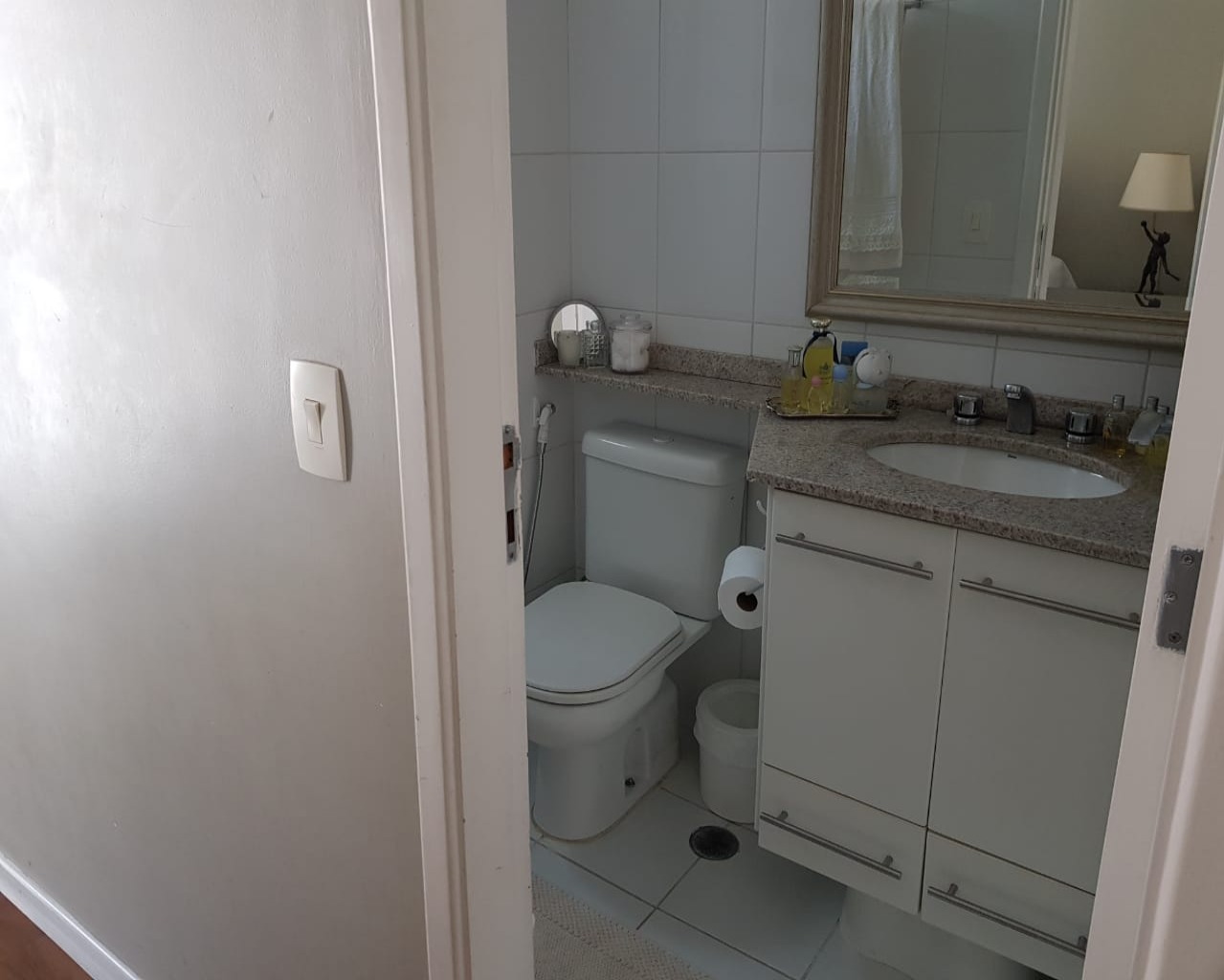 Apartamento para alugar com 2 quartos, 70m² - Foto 25