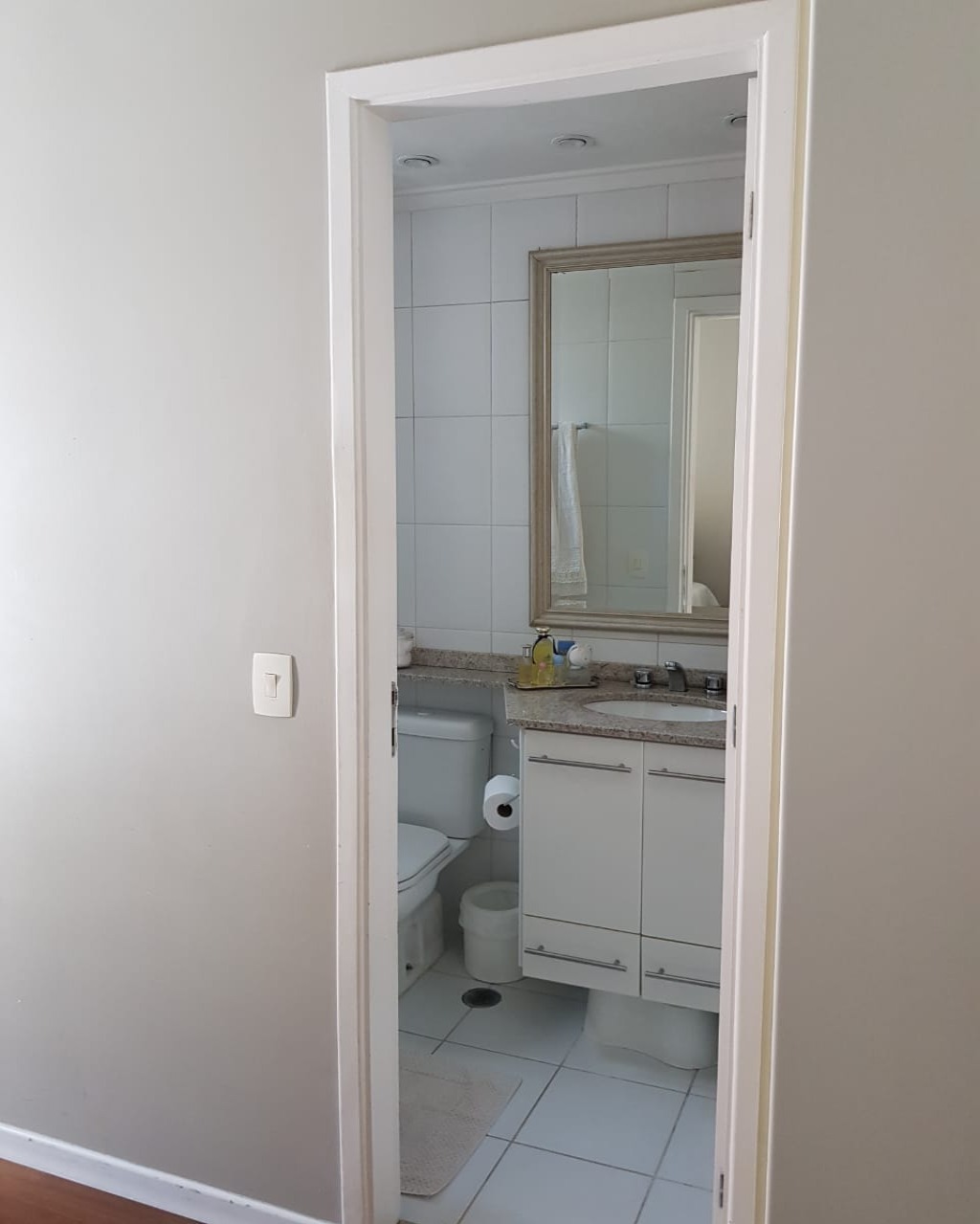 Apartamento para alugar com 2 quartos, 70m² - Foto 34