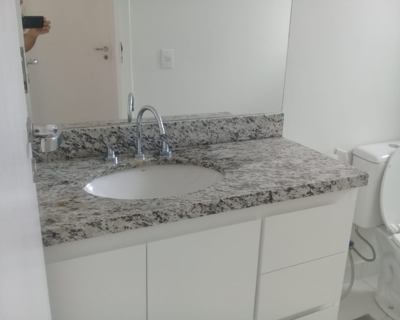 Apartamento para alugar com 1 quarto, 56m² - Foto 15