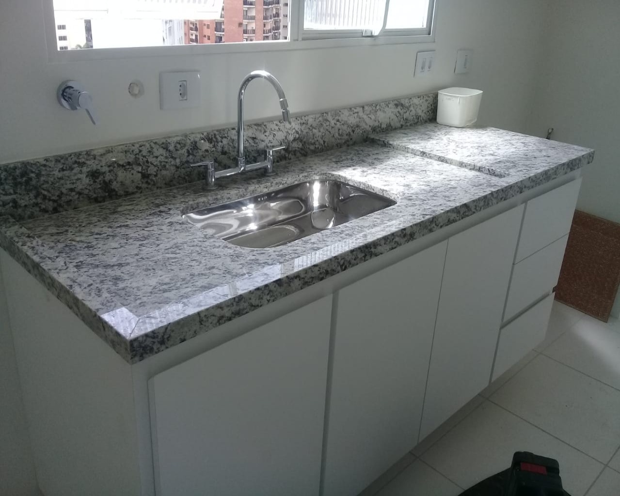 Apartamento para alugar com 1 quarto, 56m² - Foto 26