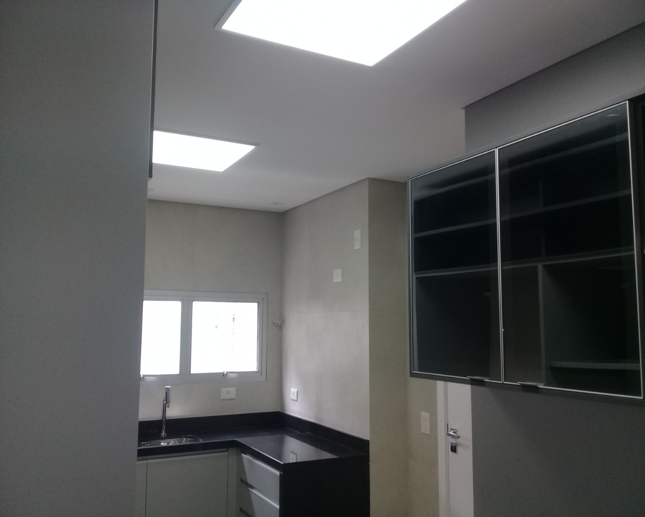 Apartamento à venda com 3 quartos, 130m² - Foto 10