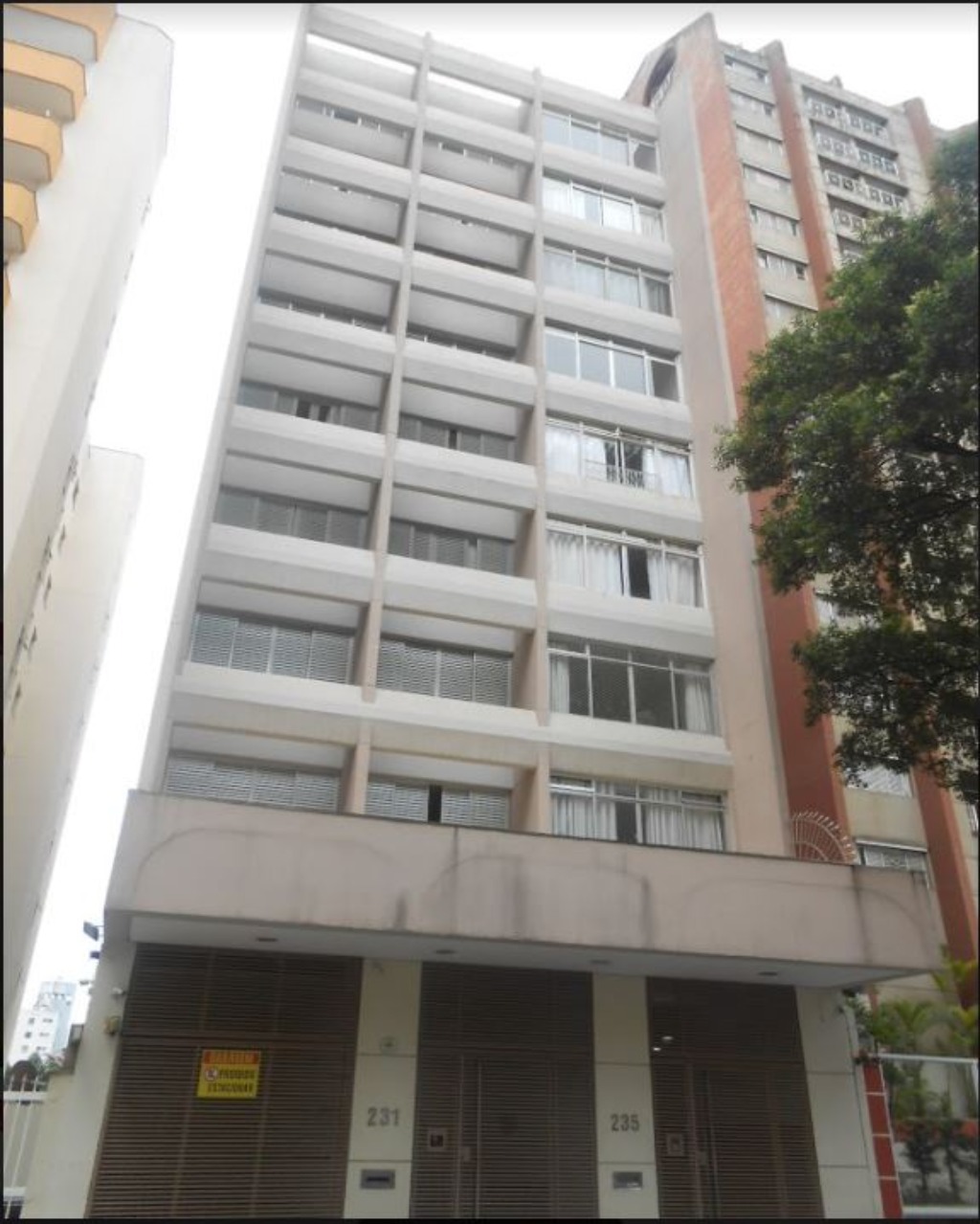 Apartamento para alugar com 3 quartos, 135m² - Foto 1