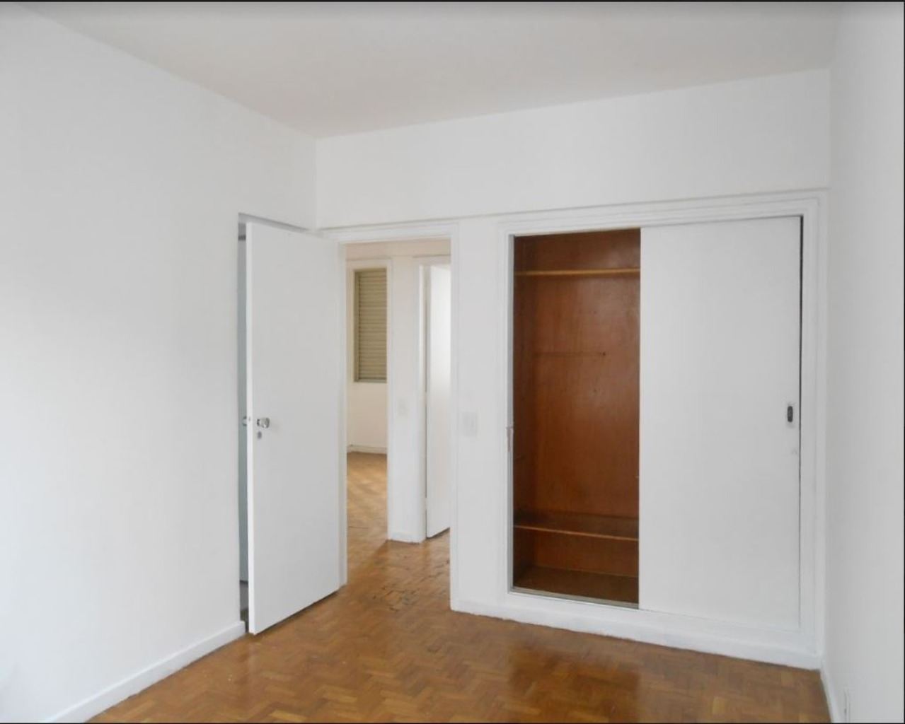 Apartamento para alugar com 3 quartos, 135m² - Foto 7