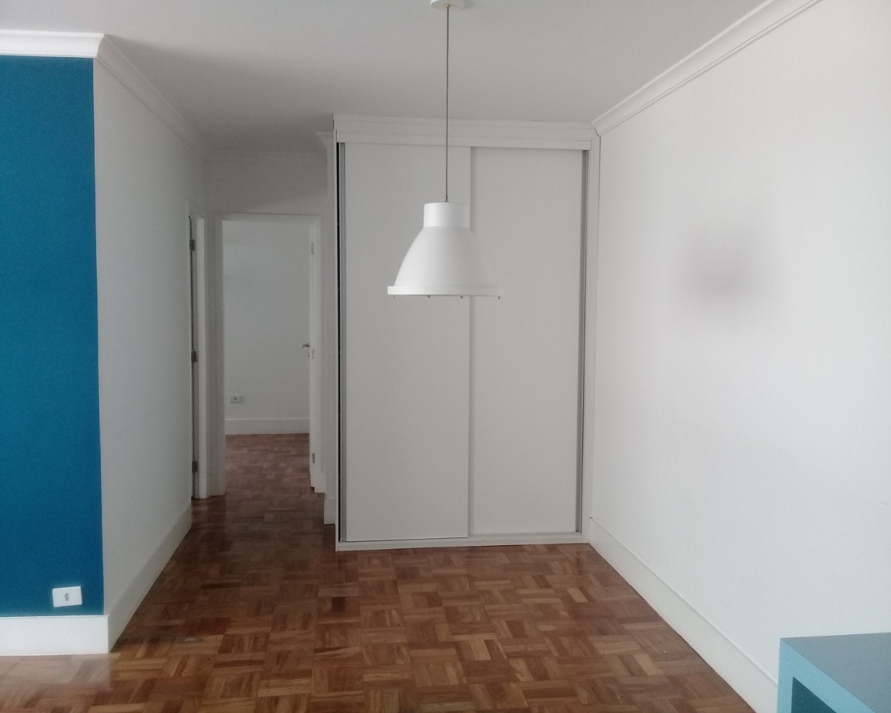 Apartamento à venda com 2 quartos, 70m² - Foto 8