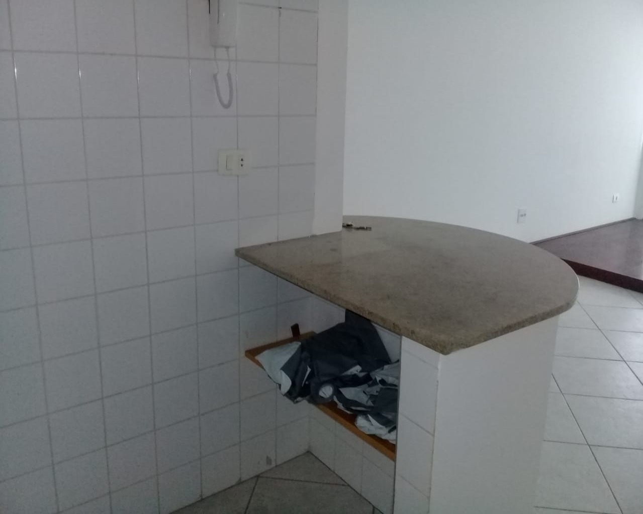 Apartamento para alugar com 1 quarto, 50m² - Foto 3