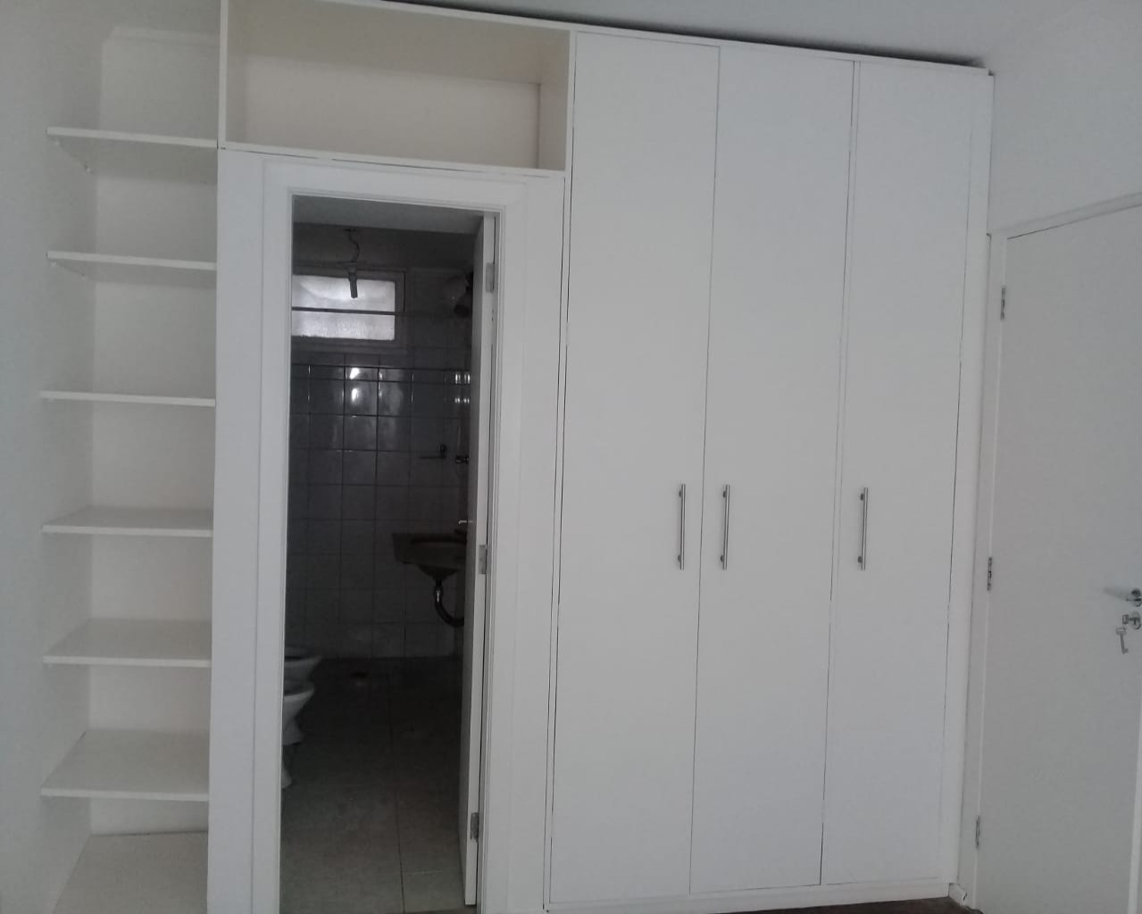 Apartamento para alugar com 1 quarto, 50m² - Foto 5