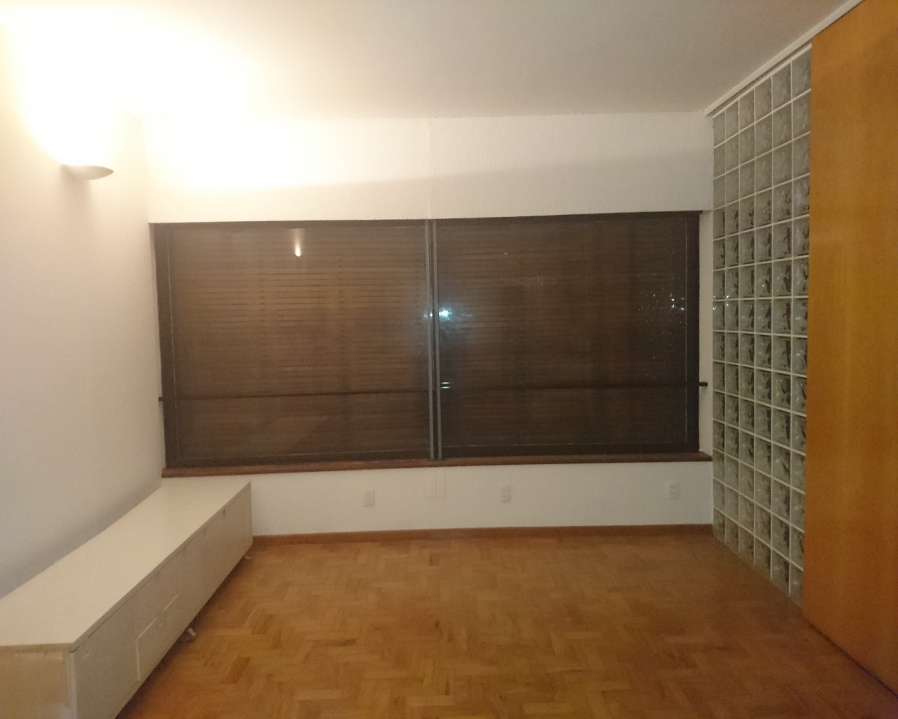 Apartamento para alugar com 1 quarto, 70m² - Foto 17