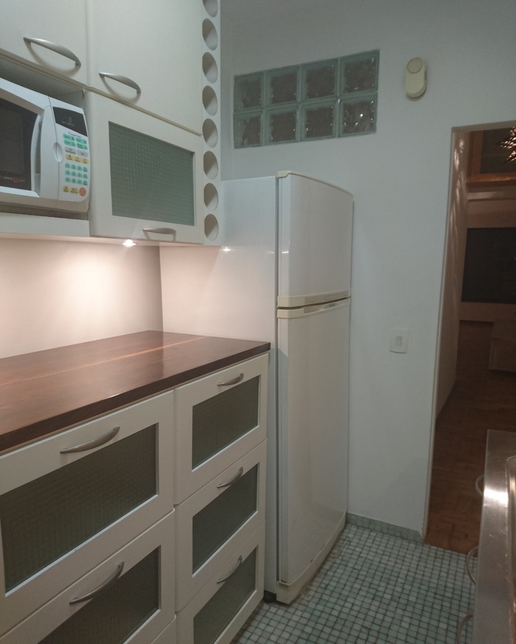 Apartamento para alugar com 1 quarto, 70m² - Foto 33