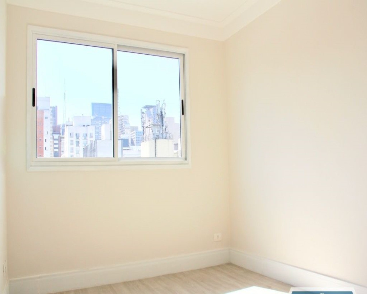 Apartamento para alugar com 2 quartos, 50m² - Foto 4