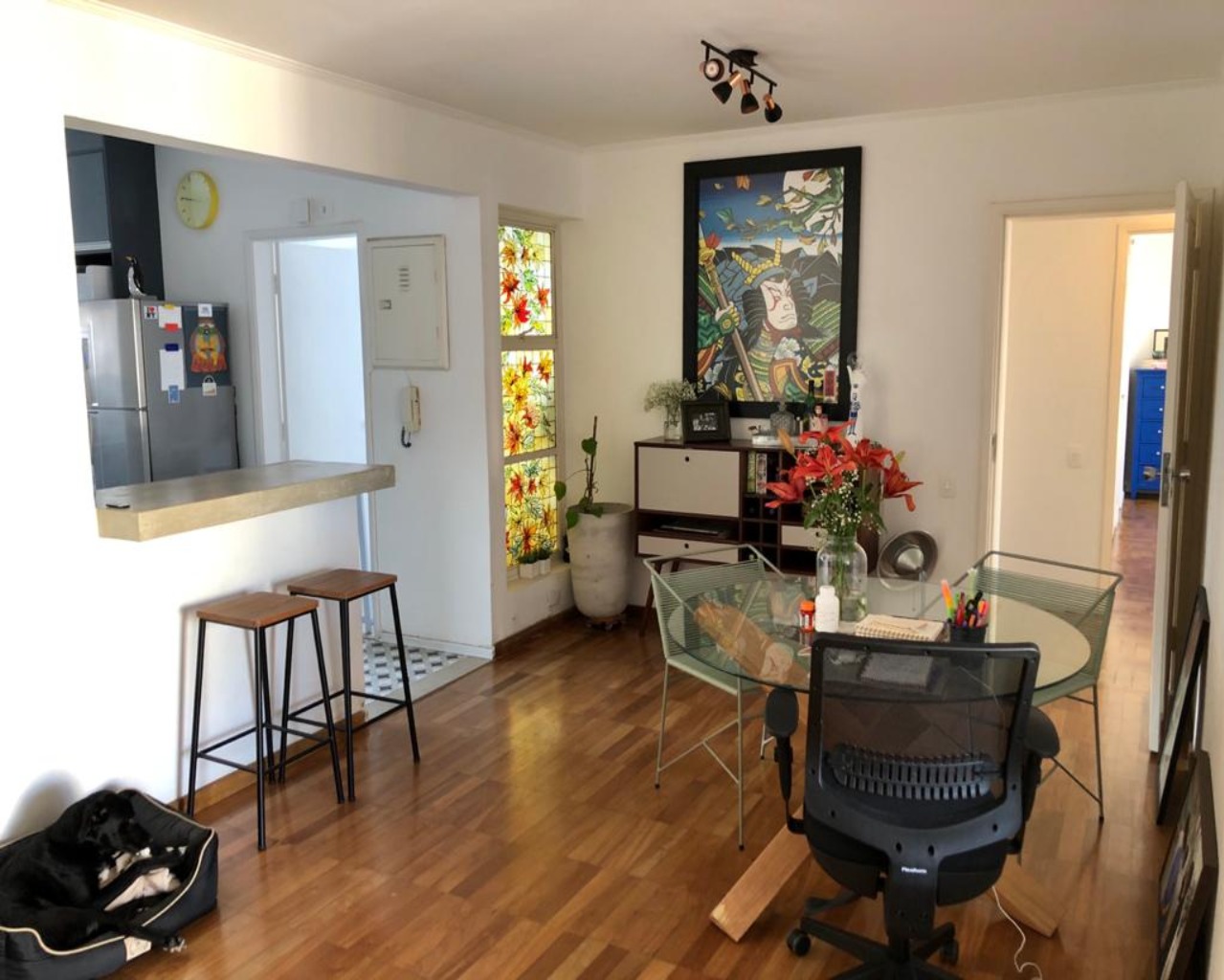 Apartamento à venda com 3 quartos, 130m² - Foto 1