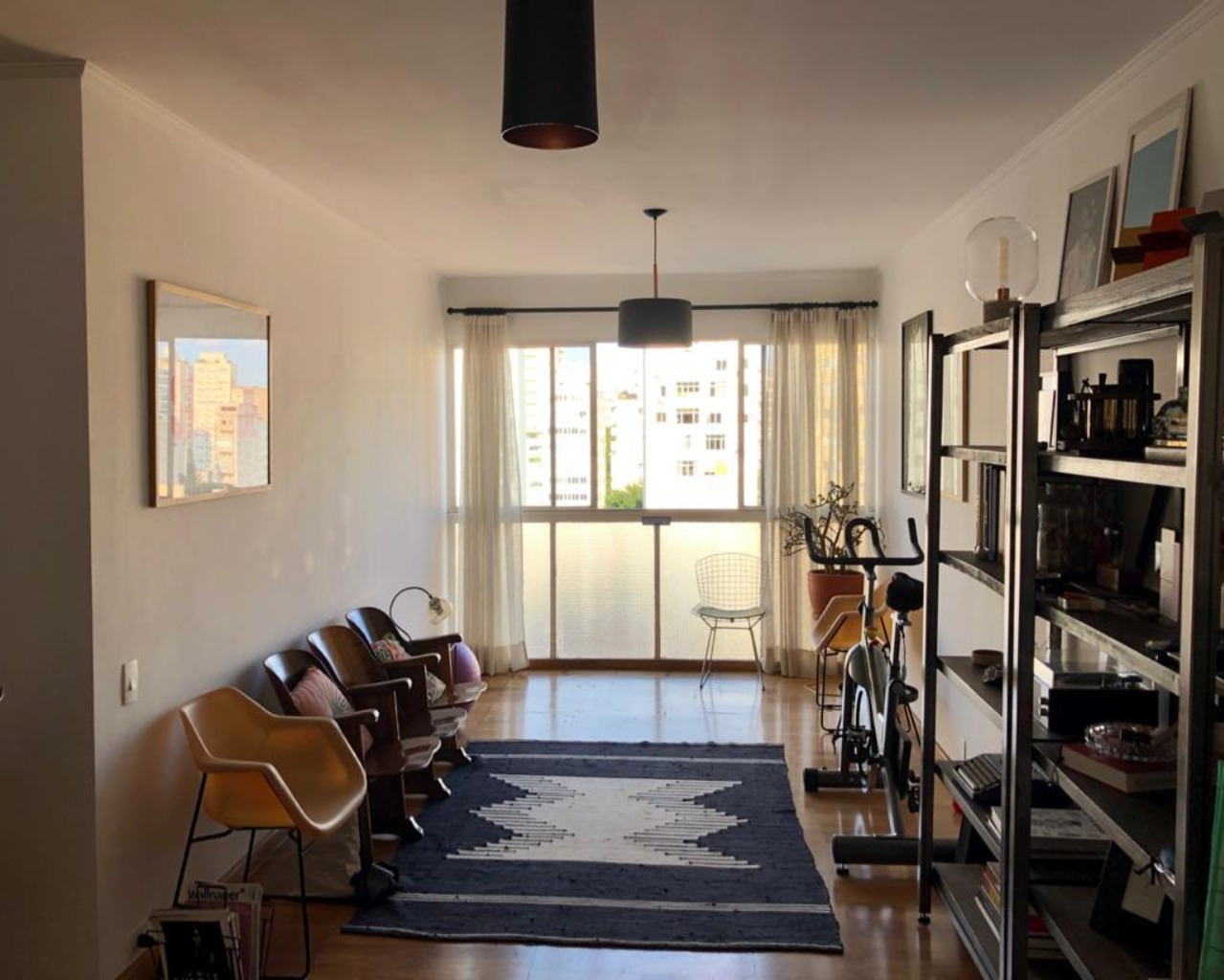 Apartamento à venda com 3 quartos, 130m² - Foto 2