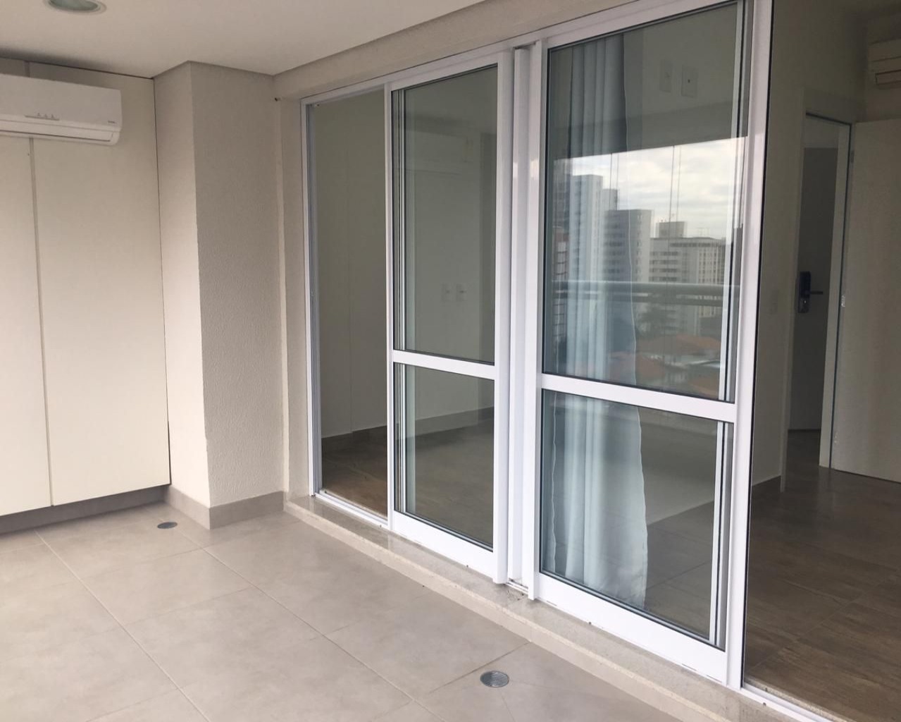 Apartamento para alugar com 1 quarto, 41m² - Foto 13