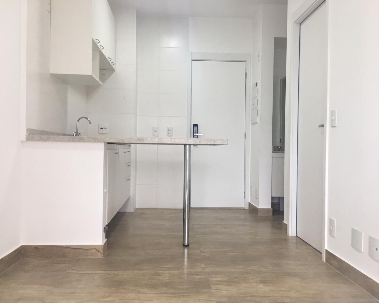 Apartamento para alugar com 1 quarto, 41m² - Foto 21