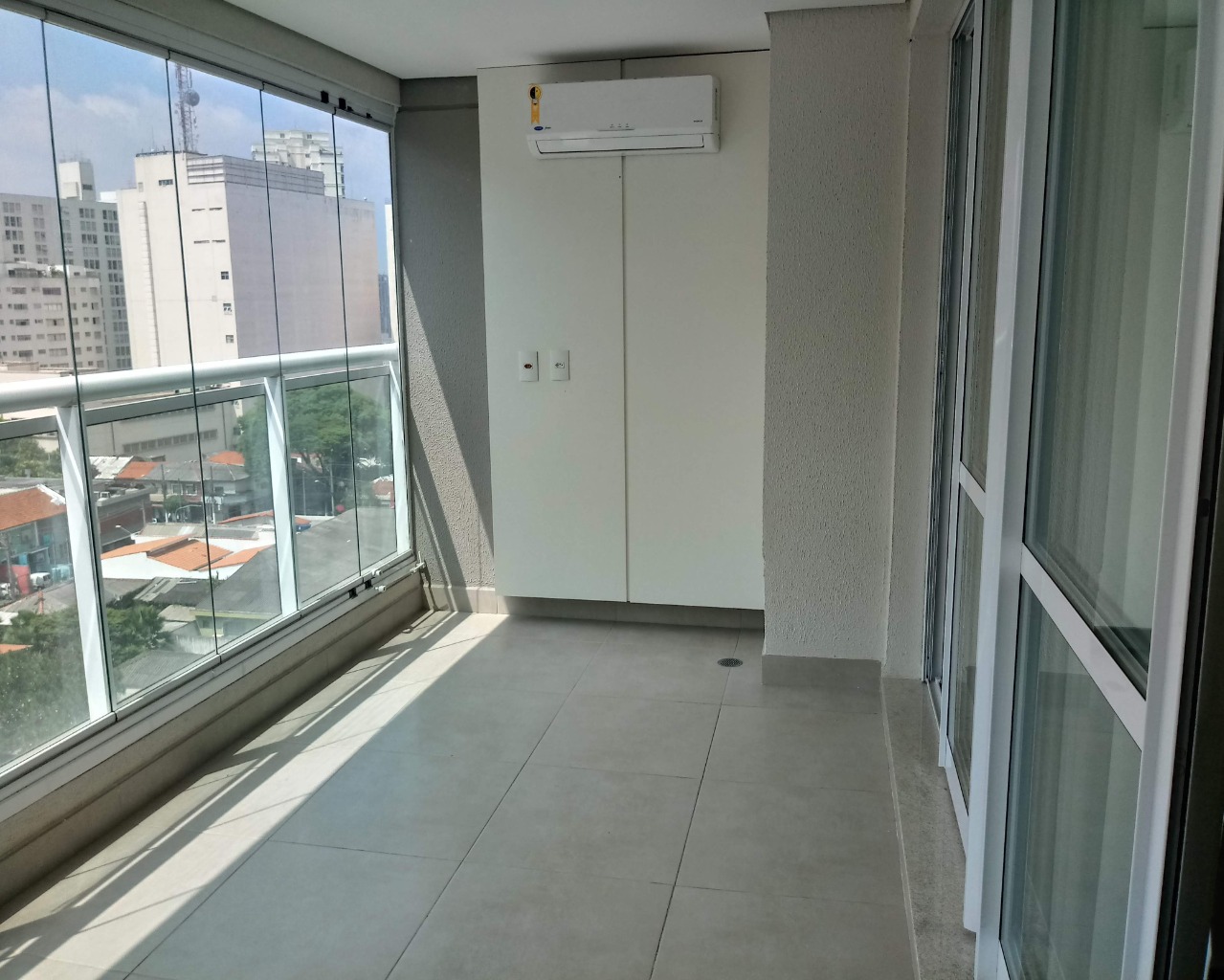 Apartamento para alugar com 1 quarto, 41m² - Foto 25