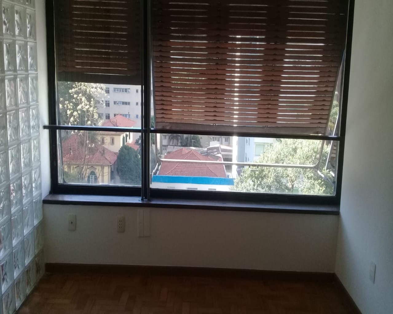 Apartamento para alugar com 1 quarto, 70m² - Foto 44