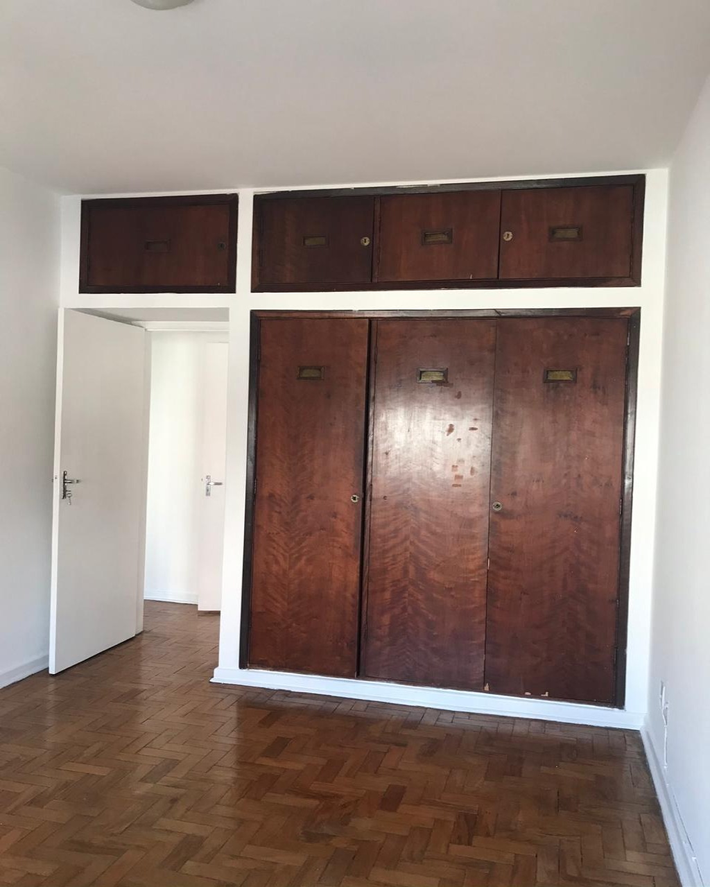 Apartamento para alugar com 2 quartos, 89m² - Foto 9