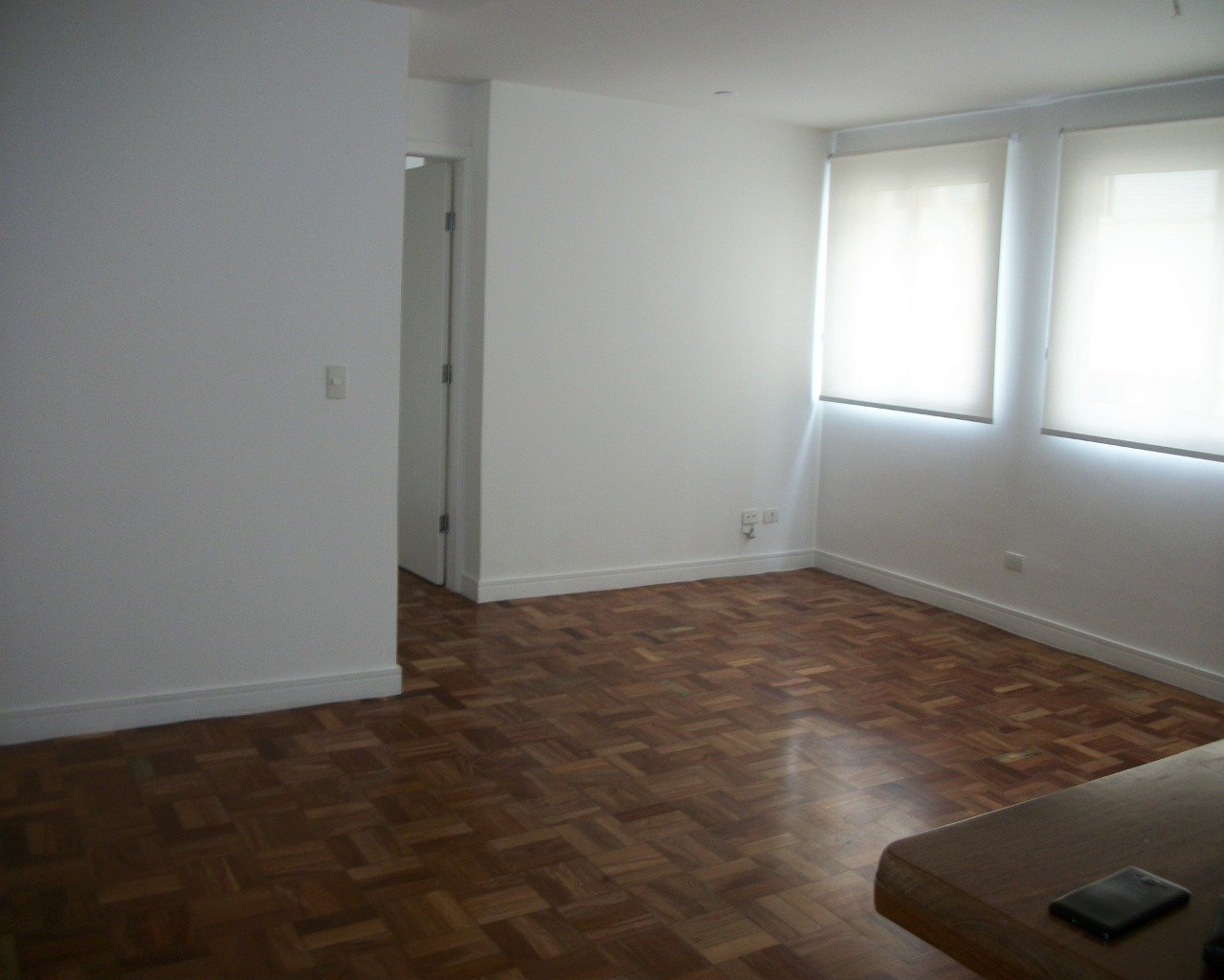 Apartamento à venda com 1 quarto, 70m² - Foto 1