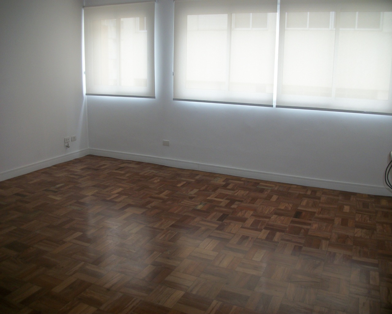 Apartamento à venda com 1 quarto, 70m² - Foto 3