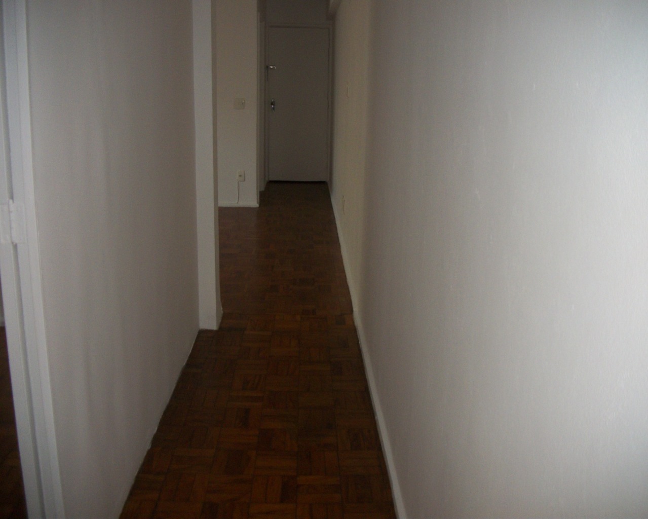 Apartamento para alugar com 2 quartos, 85m² - Foto 20