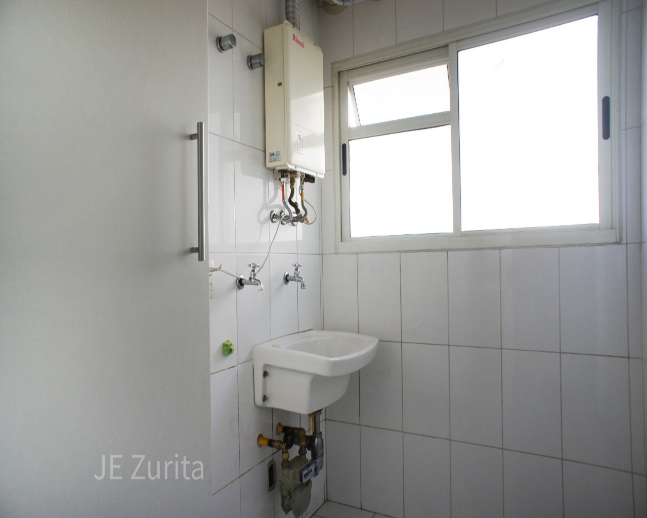 Apartamento para alugar com 2 quartos, 54m² - Foto 9