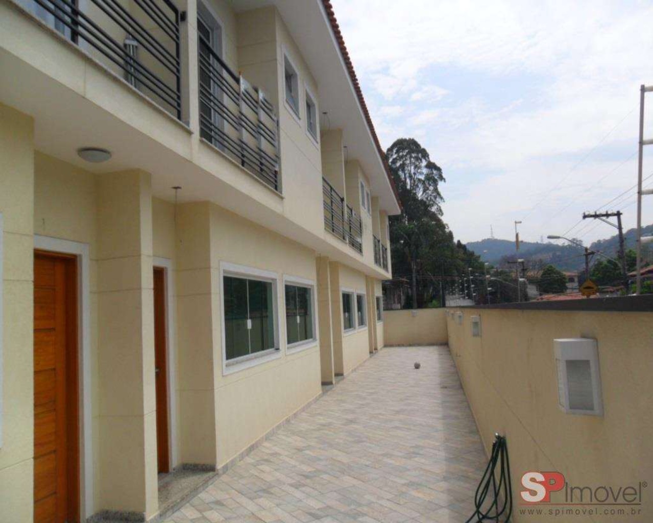 Casa de Condomínio à venda com 3 quartos, 90m² - Foto 1