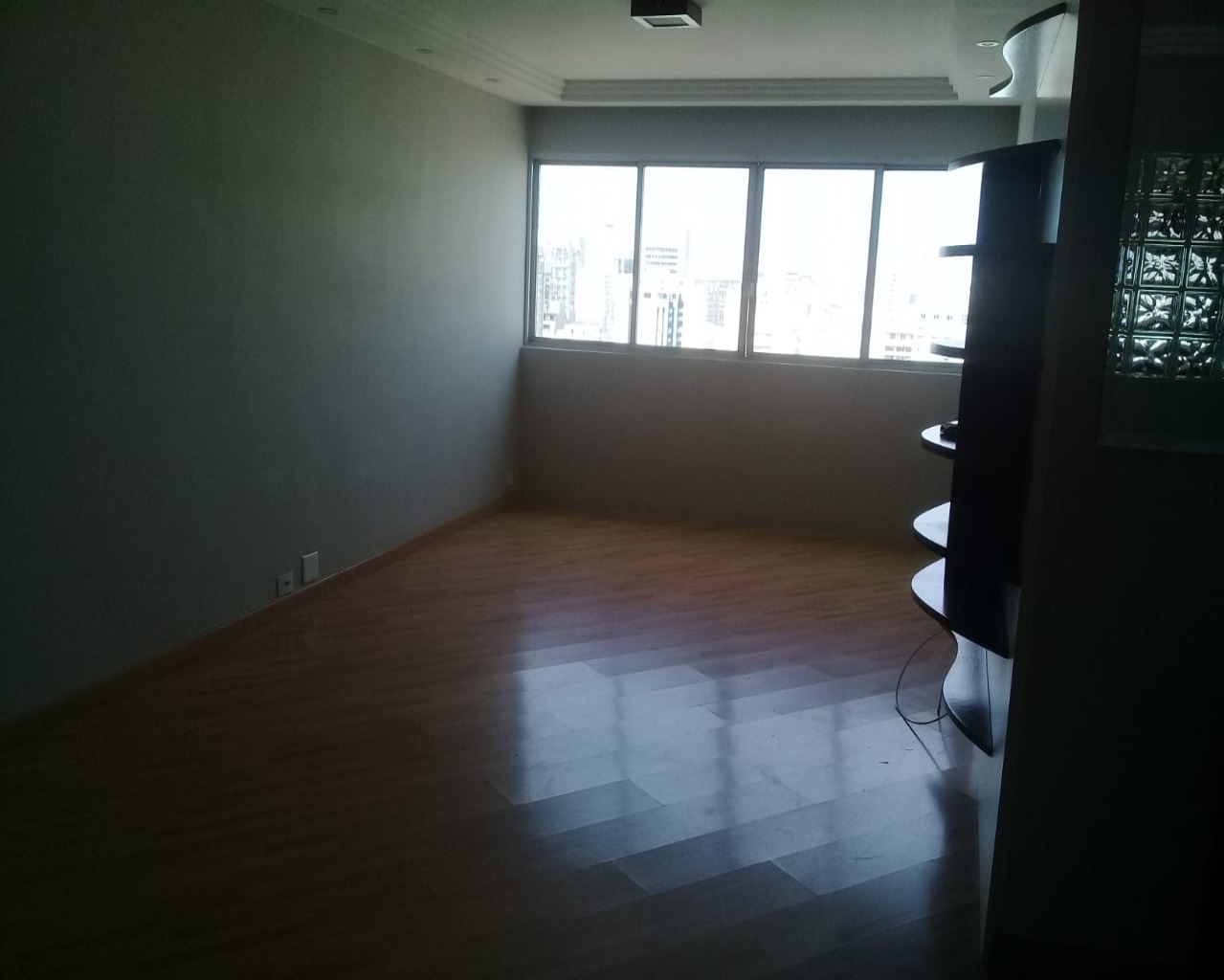 Apartamento para alugar com 3 quartos, 130m² - Foto 12