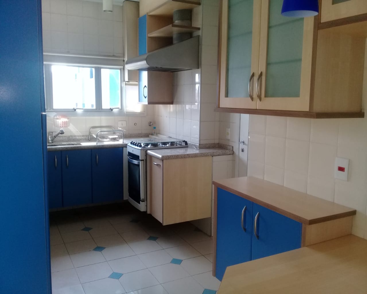 Apartamento para alugar com 3 quartos, 130m² - Foto 24