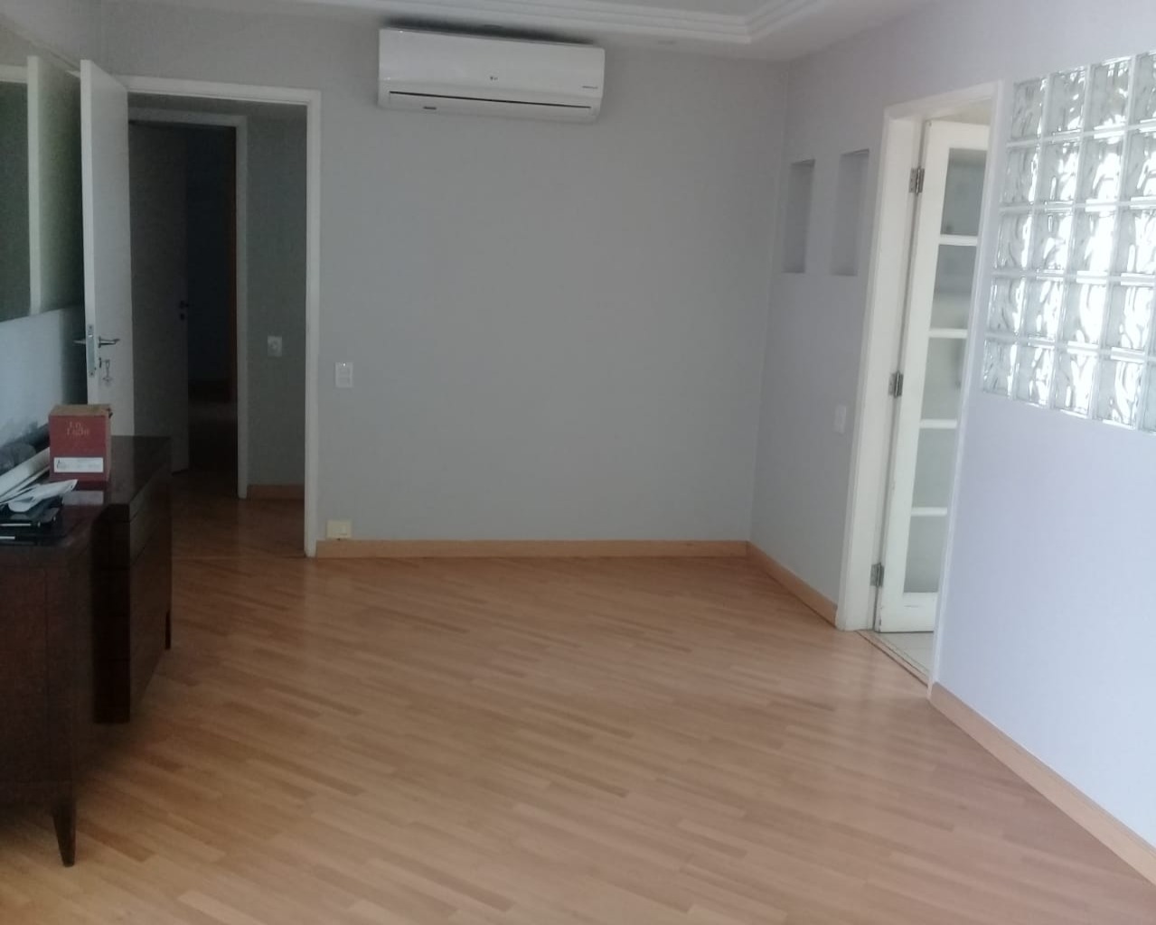 Apartamento para alugar com 3 quartos, 130m² - Foto 27