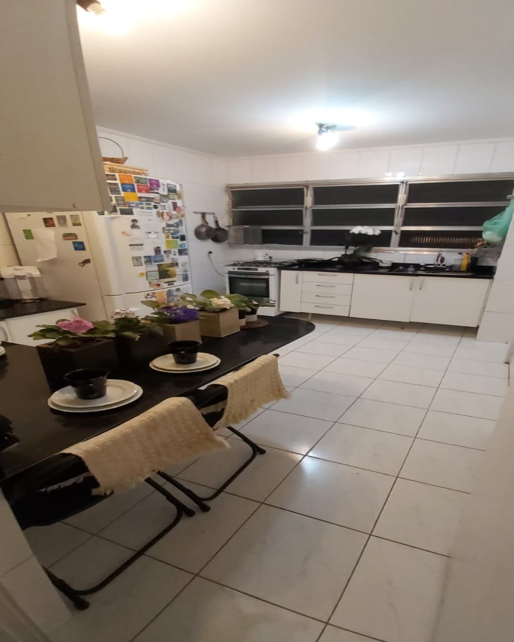 Apartamento à venda com 3 quartos, 140m² - Foto 3