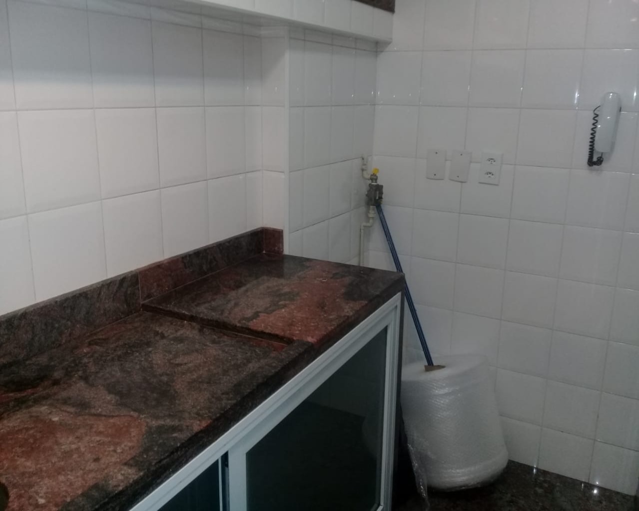 Apartamento para alugar com 1 quarto, 50m² - Foto 11