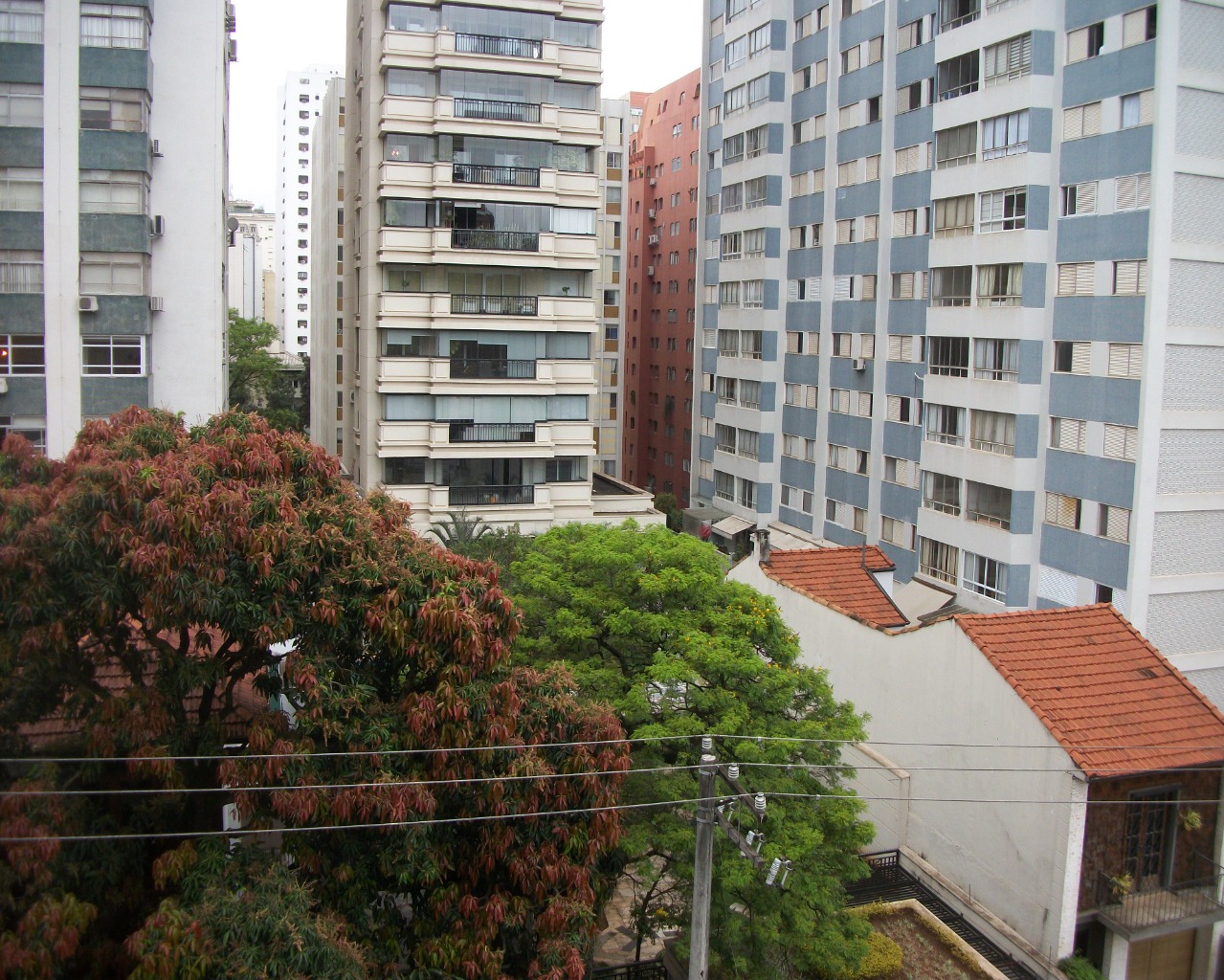 Apartamento para alugar com 3 quartos, 130m² - Foto 21