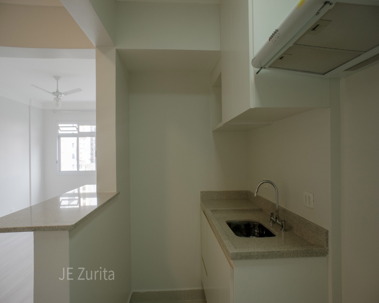 Apartamento para alugar com 1 quarto, 50m² - Foto 9