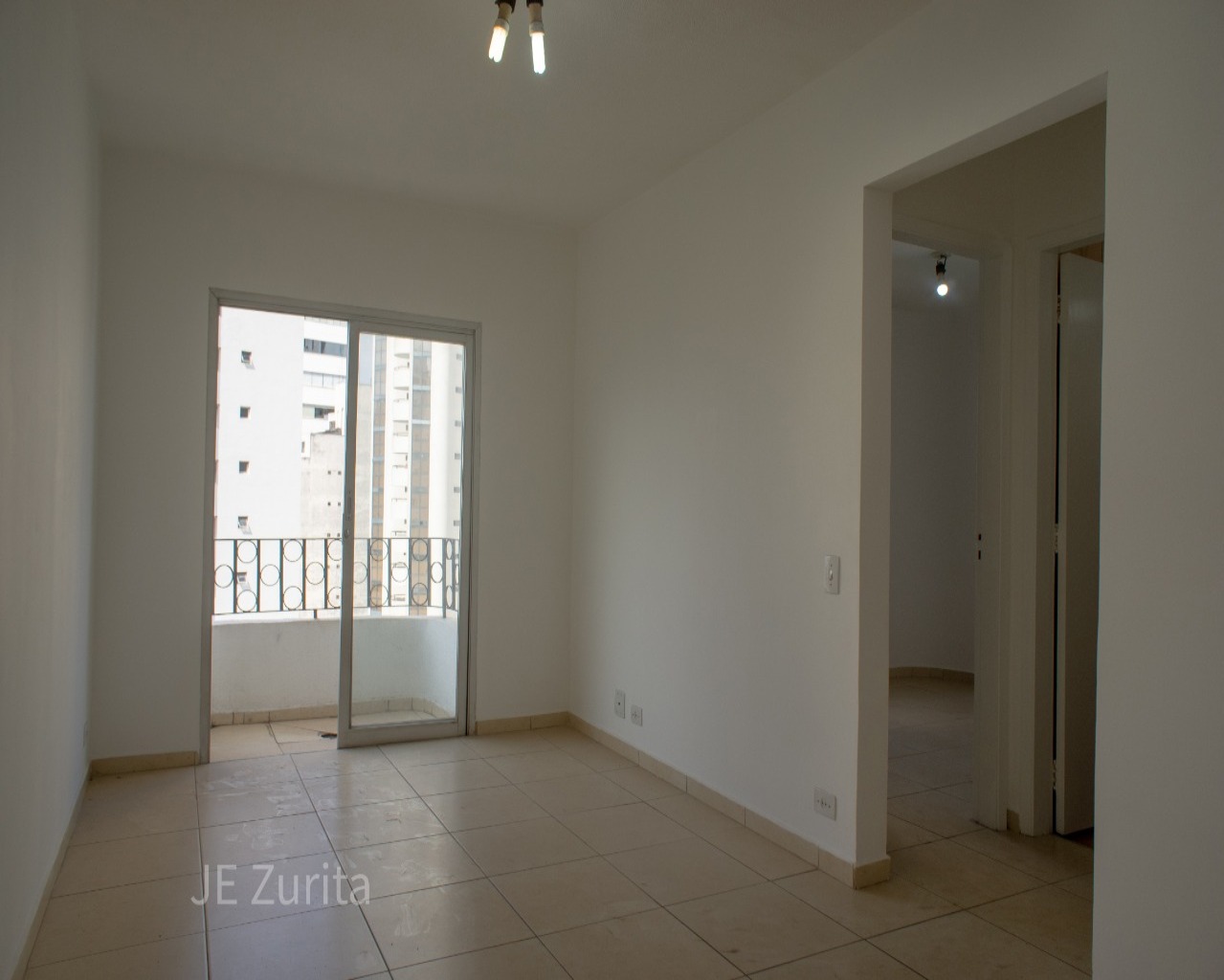 Apartamento para alugar com 1 quarto, 45m² - Foto 1