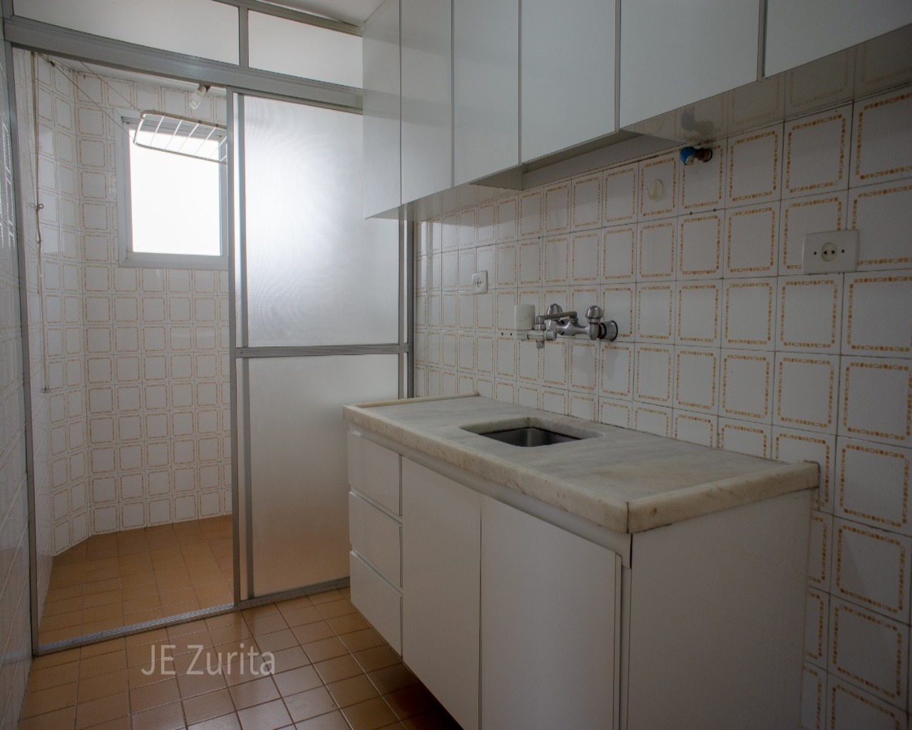 Apartamento para alugar com 1 quarto, 45m² - Foto 4