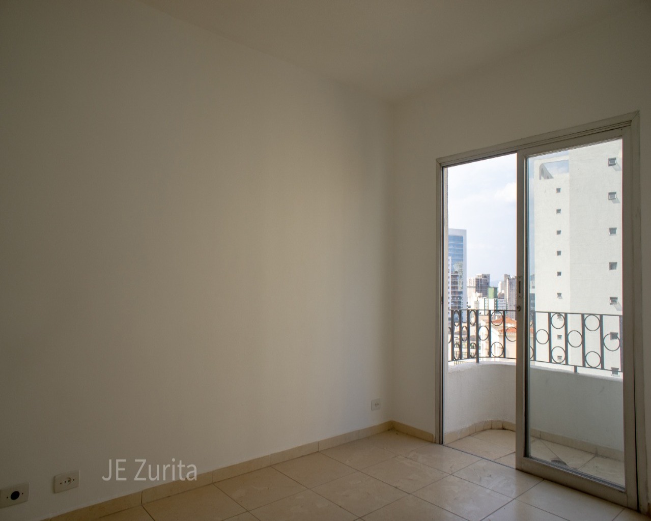 Apartamento para alugar com 1 quarto, 45m² - Foto 14