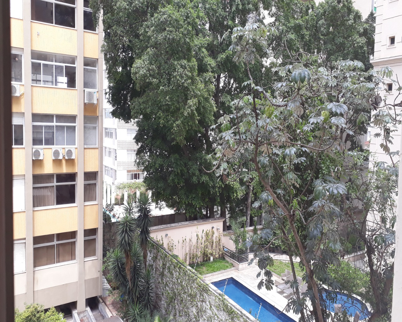 Apartamento para alugar com 2 quartos, 70m² - Foto 16