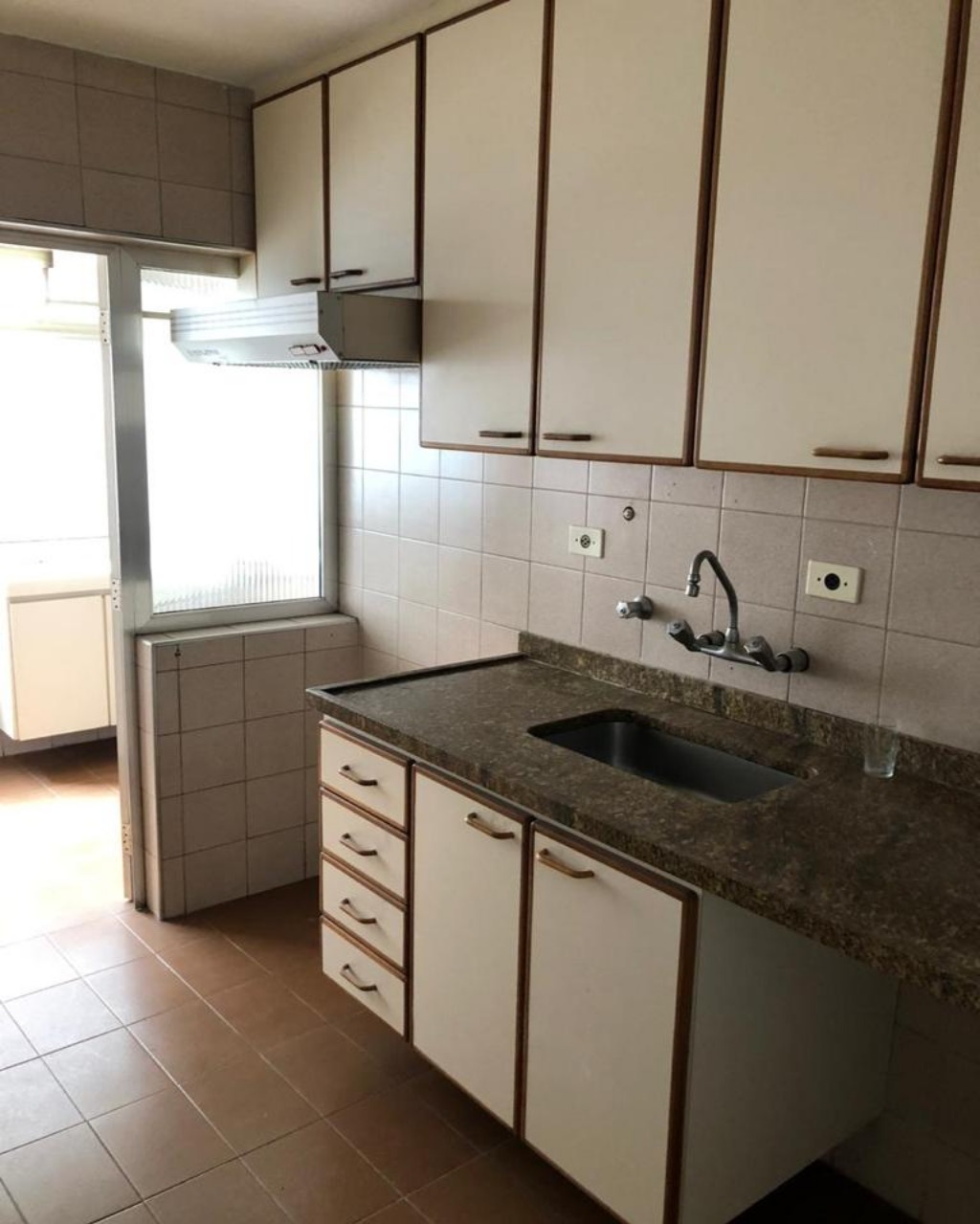 Apartamento para alugar com 3 quartos, 120m² - Foto 10