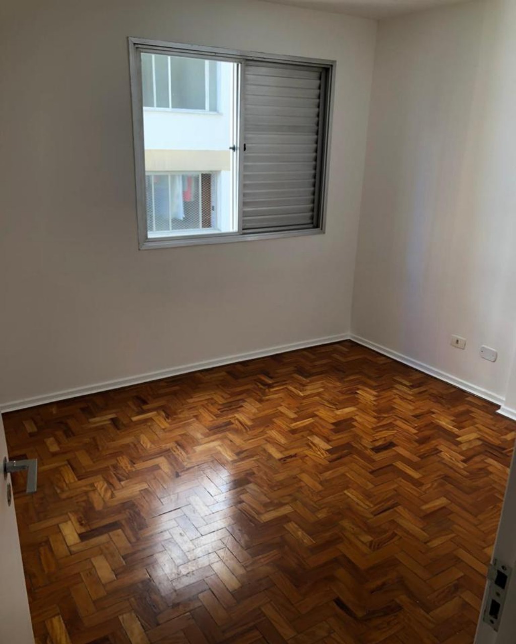 Apartamento para alugar com 3 quartos, 120m² - Foto 11