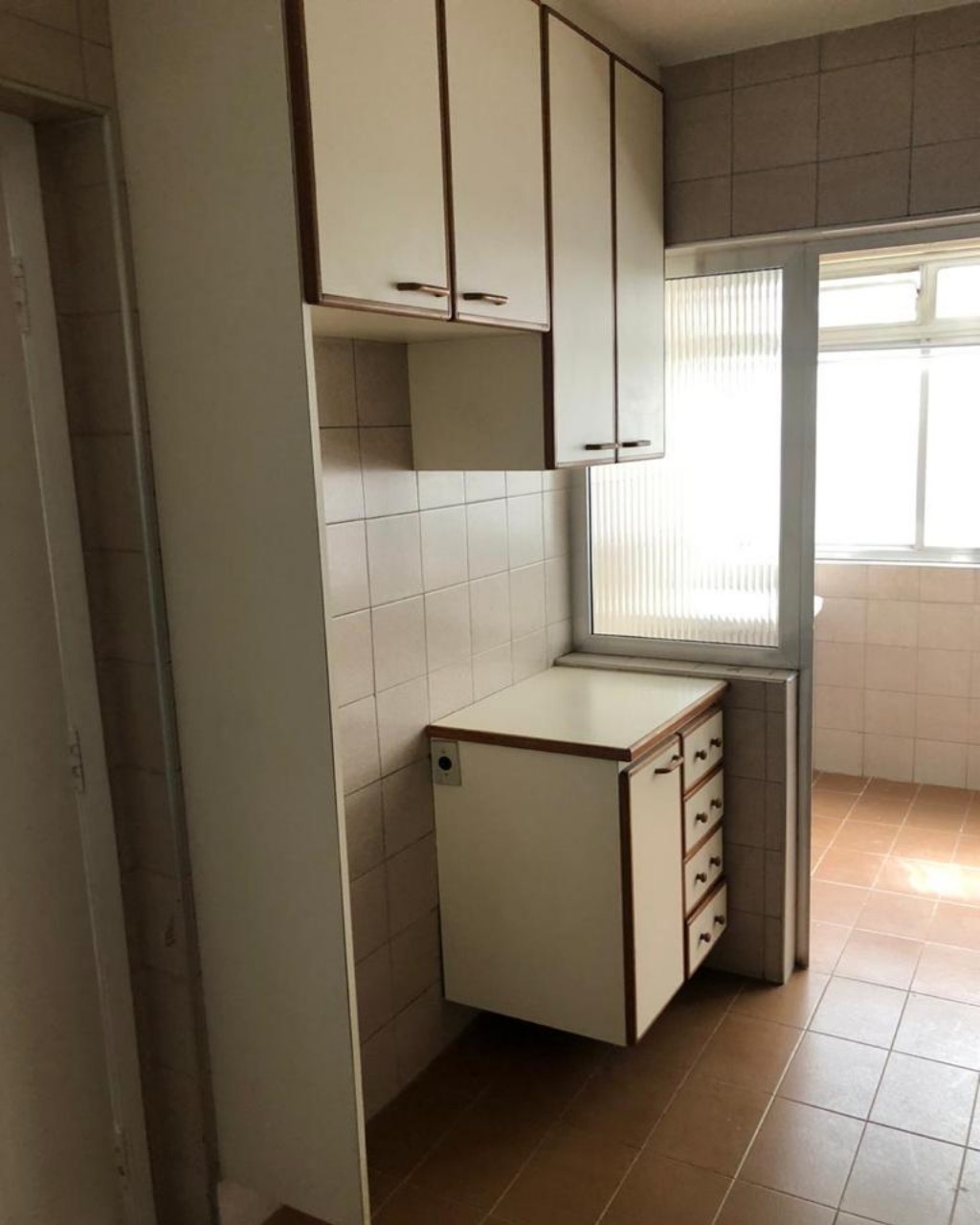 Apartamento para alugar com 3 quartos, 120m² - Foto 14