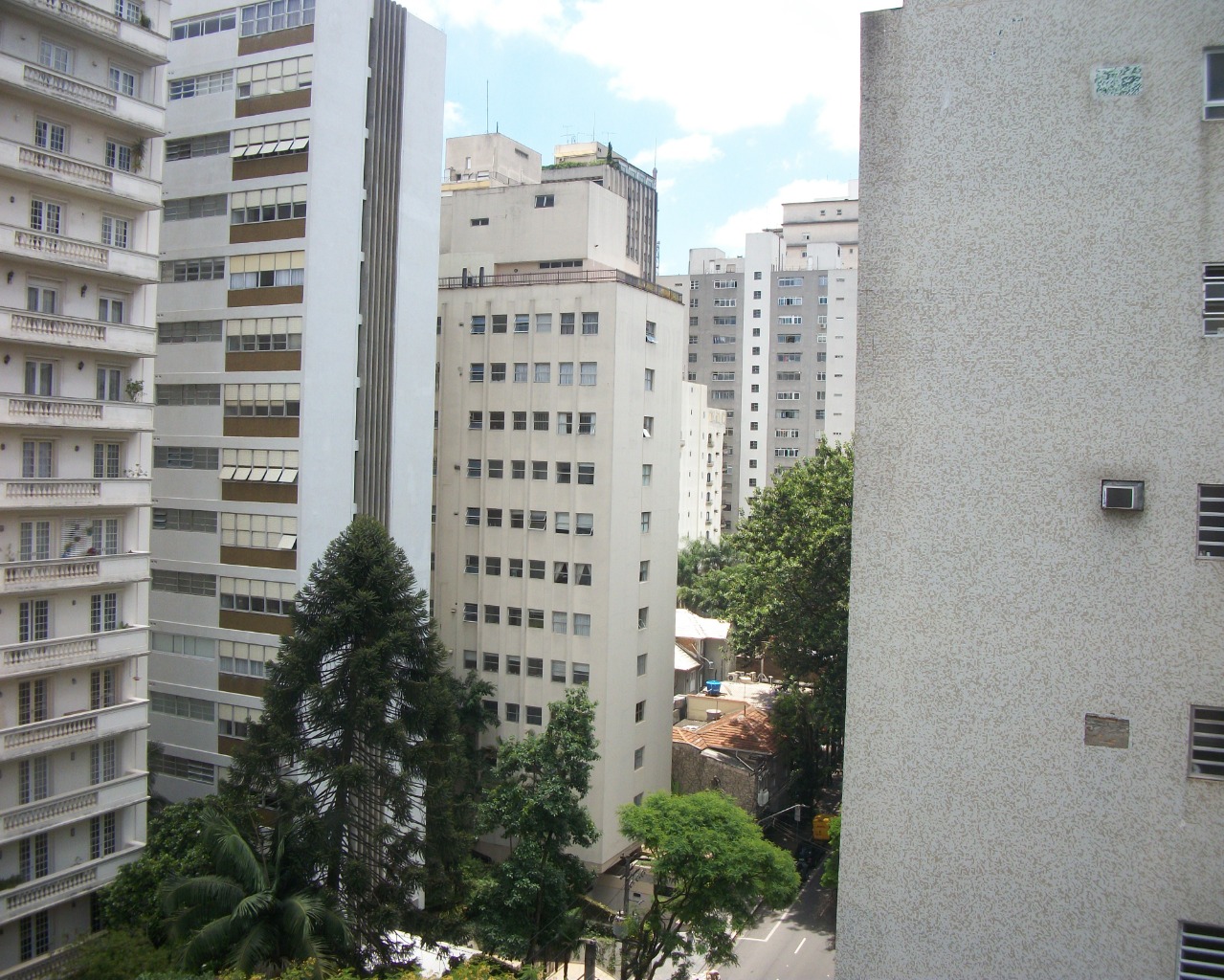 Apartamento para alugar com 2 quartos, 180m² - Foto 4