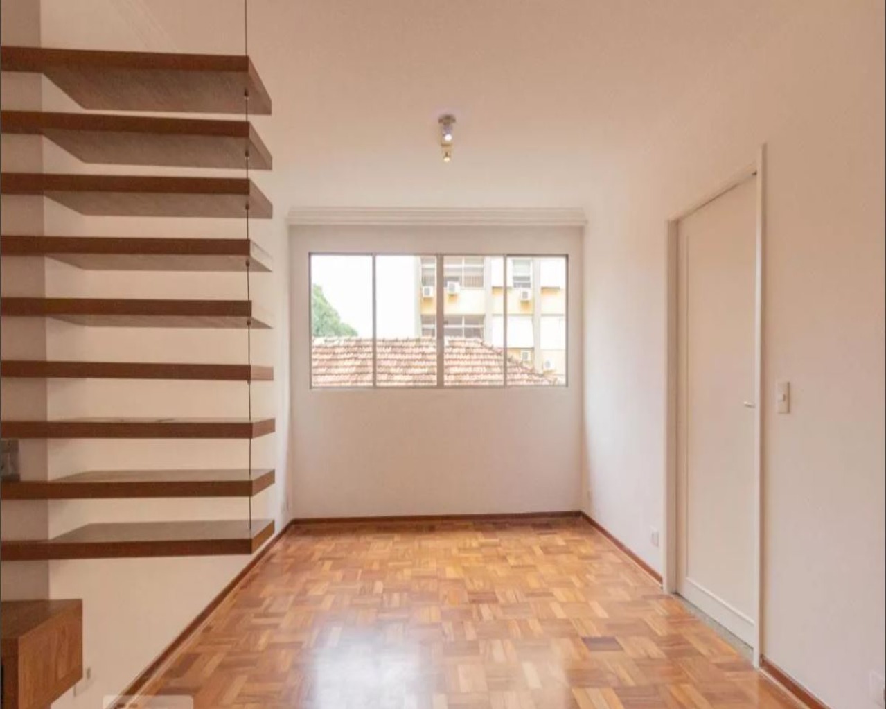 Apartamento para alugar com 2 quartos, 70m² - Foto 2