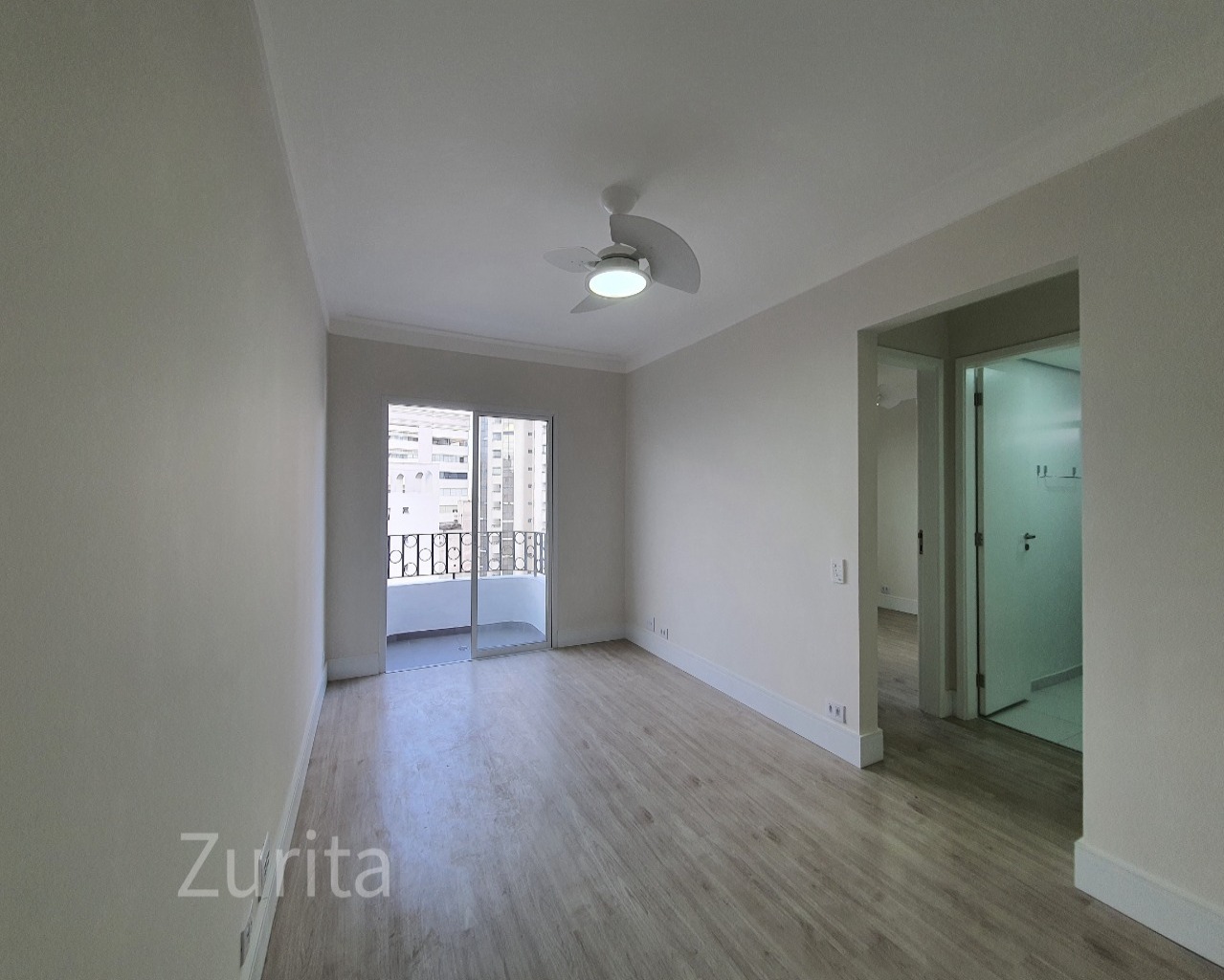 Apartamento para alugar com 1 quarto, 40m² - Foto 1